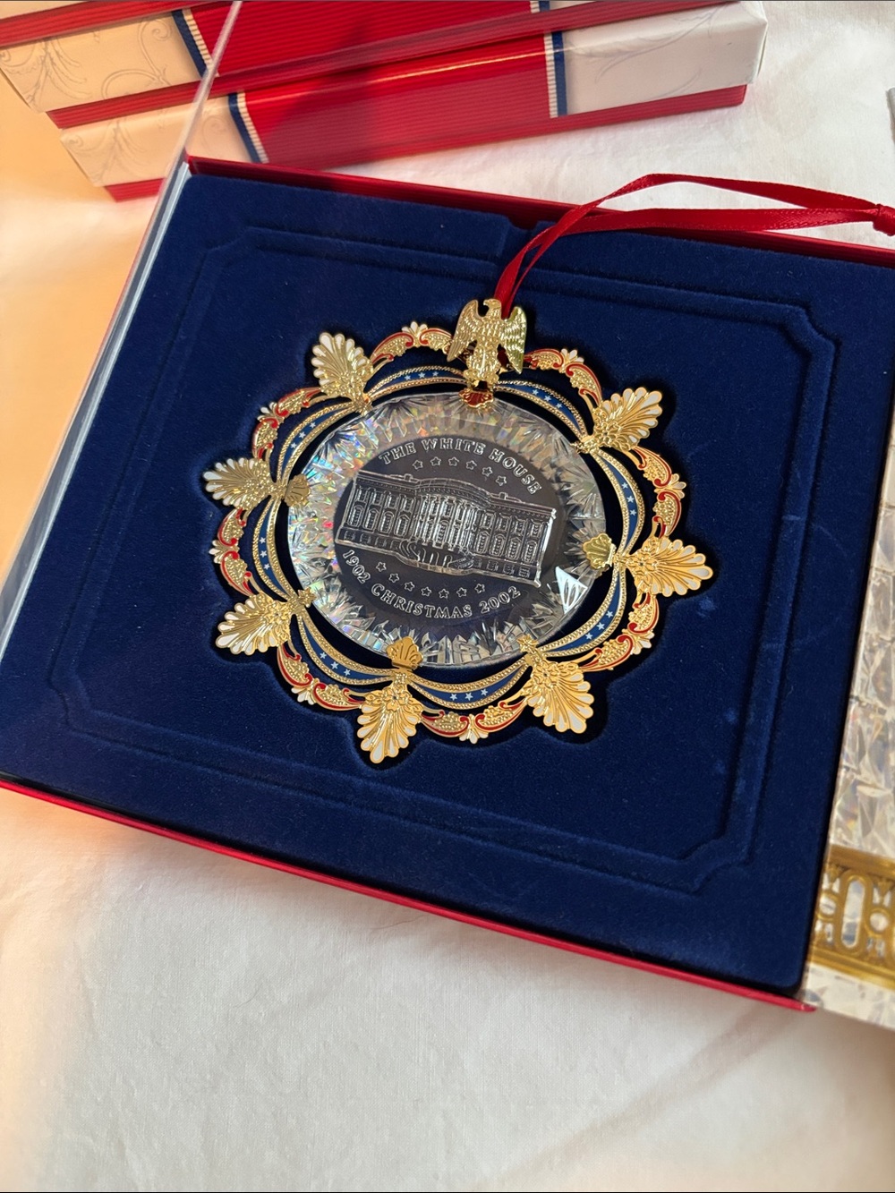 White House Historical Association 2002 Christmas Ornament - Gold & Clear